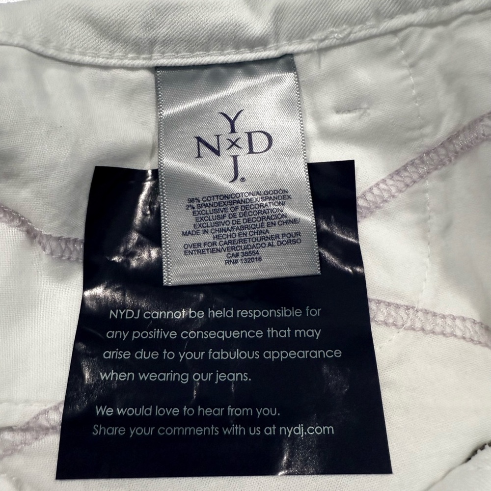 NYDJ Optic White Ankle Jeans Size 2 Brand new! - Picture 3 of 6